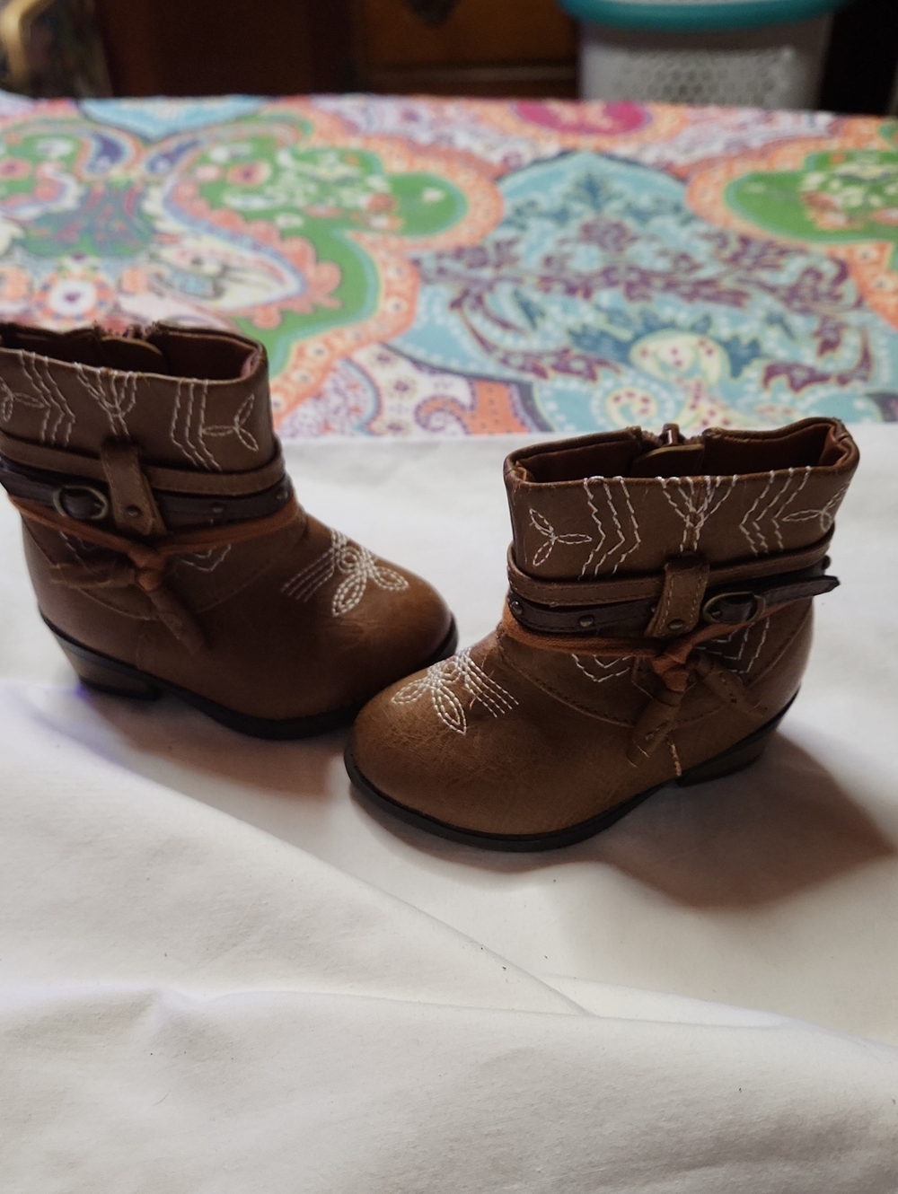 GARANIMALS sz 4 Baby Girl Western Boots Zip Sides